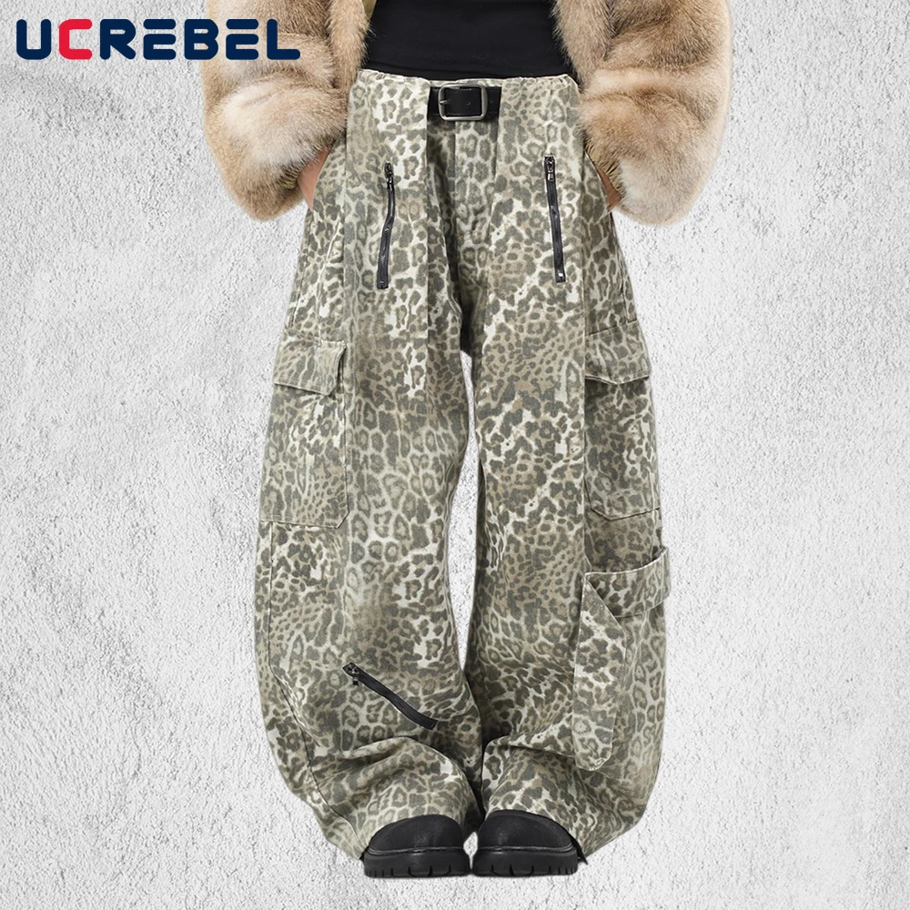 Multi-Pocket Leopard Cargo Pants Mens Zipper Decoration Hip Hop Streetwear Pleated Banana Trousers Man
Multi-Pocket Leopard Cargo Pants Mens Zipper Decoration Hip Hop Streetwear Pleated Banana Trousers Man