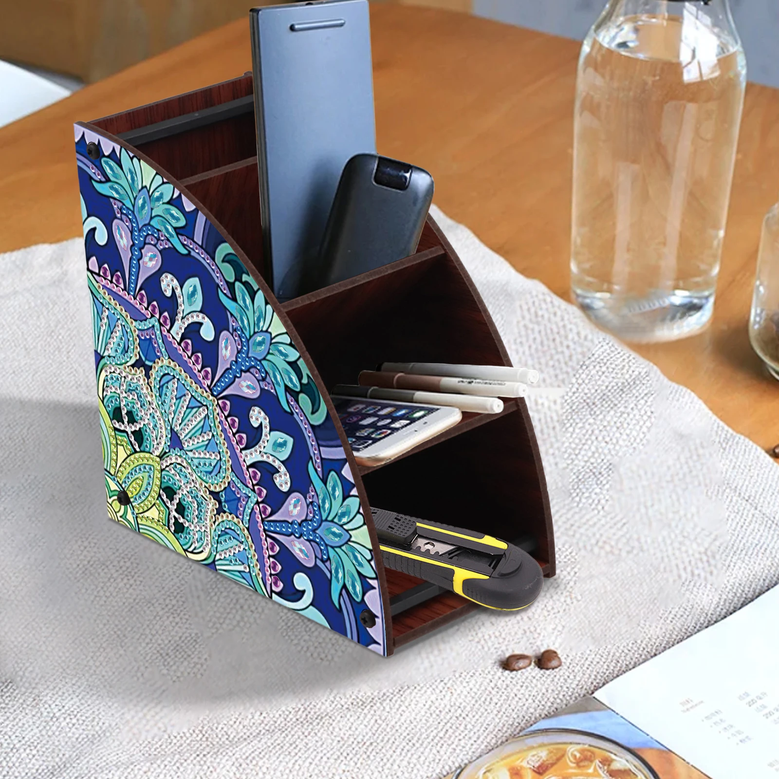 DIY Diamond Painting Kit Triangle Shaped Organizer Box Floral Wooden Storage Box (A)
DIY Diamond Painting Kit Triangle Shaped Organizer Box Floral Wooden Storage Box (A)