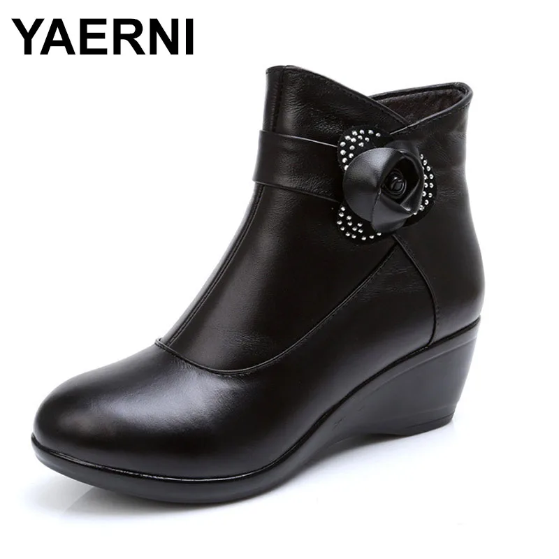 2025 Women Boots women Genuine Leather Winter Boots Warm Plush Autumn Shoes Winter Wedge Shoes Woman Ankle Boots
2025 Women Boots women Genuine Leather Winter Boots Warm Plush Autumn Shoes Winter Wedge Shoes Woman Ankle Boots