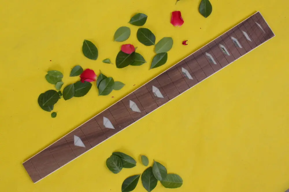 Yinfente Electric Rosewood Guitar Fretboard for 24 Fret Guitar Neck 25.5 Inch Disappear Pyramid Inlay Luthier Use Replacement
Yinfente Electric Rosewood Guitar Fretboard for 24 Fret Guitar Neck 25.5 Inch Disappear Pyramid Inlay Luthier Use Replacement