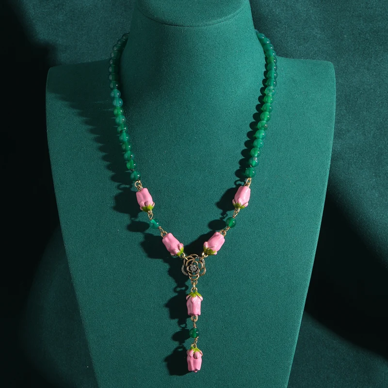 Vintage Emerald Green Necklace Beads Woman Pink Tulip Flower Pendant Jewelry For Evening Party Antique Accessories Beauty 2025
Vintage Emerald Green Necklace Beads Woman Pink Tulip Flower Pendant Jewelry For Evening Party Antique Accessories Beauty 2025
