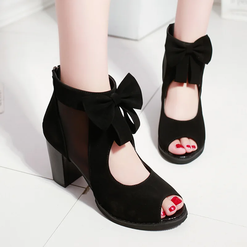 2025 Summer New Fashion Cool Boots Hollow Bow Womens Sandals Rear Zipper Fish Mouth Womens Shoes Large Size Cool Boots 35-43
2025 Summer New Fashion Cool Boots Hollow Bow Womens Sandals Rear Zipper Fish Mouth Womens Shoes Large Size Cool Boots 35-43