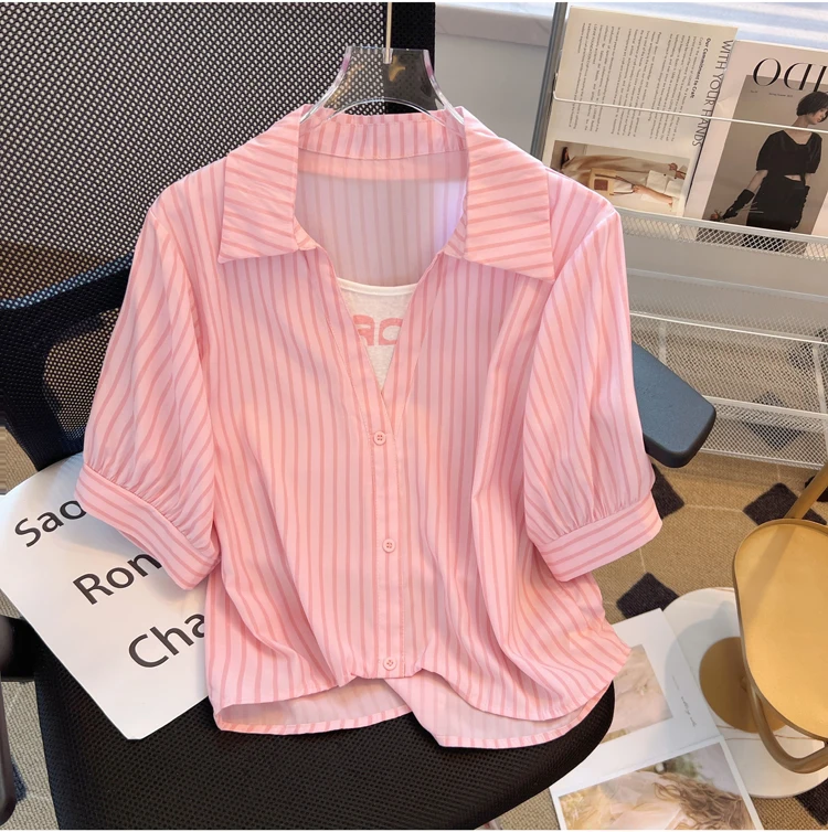 Fashionable Striped Short Sleeve Chiffon Shirt Women's Summer Top Elegant Small Shirt Korean Style Loose Fit V-neck Polyester...
Fashionable Striped Short Sleeve Chiffon Shirt Women's Summer Top Elegant Small Shirt Korean Style Loose Fit V-neck Polyester...