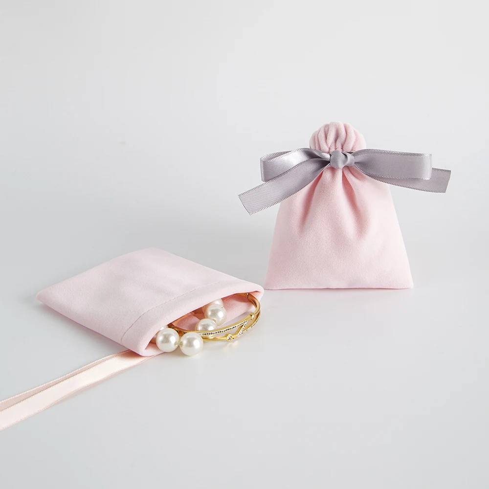 10Pcs 7x9cm 10x12cm 12x15cm 15x20cm Beige Velvet Bag Jewelry Suede Gift Packaging Wedding Favors Rings Earrings Bracelet Pouch
10Pcs 7x9cm 10x12cm 12x15cm 15x20cm Beige Velvet Bag Jewelry Suede Gift Packaging Wedding Favors Rings Earrings Bracelet Pouch