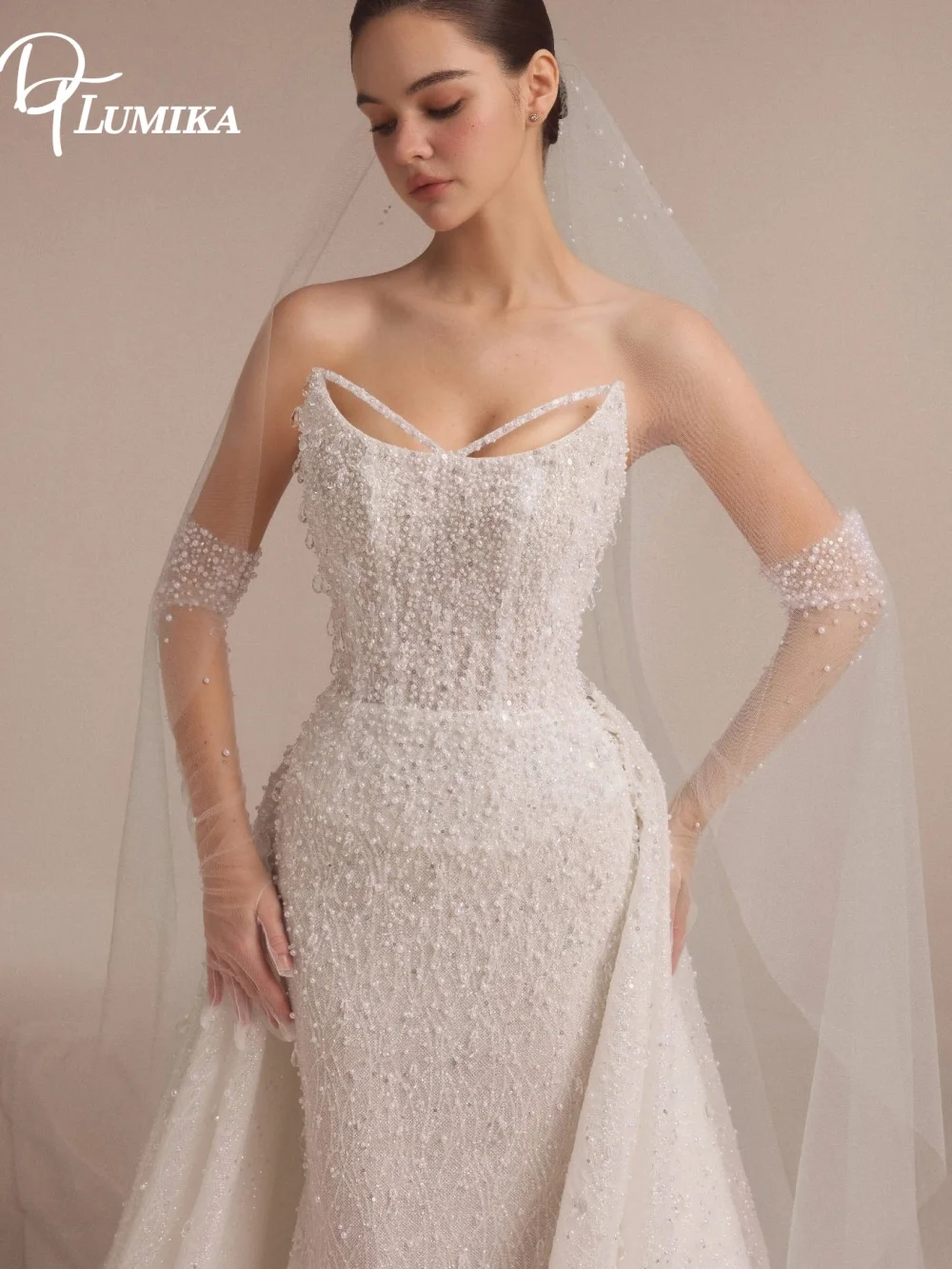 Sparkling Strapless Beaded Mermaid Wedding Dress 2026 Customized Detachable Overskirt Bridal Gown Elegant Vestido De Novia
Sparkling Strapless Beaded Mermaid Wedding Dress 2026 Customized Detachable Overskirt Bridal Gown Elegant Vestido De Novia