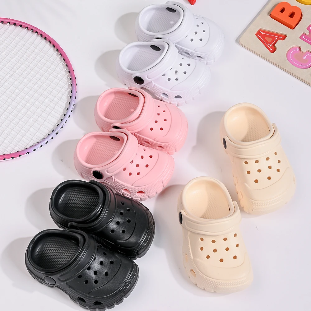 Summer Slippers for Boys & Girls - Cute Hole Design Sandals Indoor & Outdoor Non-Slip Casual Beach Shoes for Children
Summer Slippers for Boys & Girls - Cute Hole Design Sandals Indoor & Outdoor Non-Slip Casual Beach Shoes for Children
