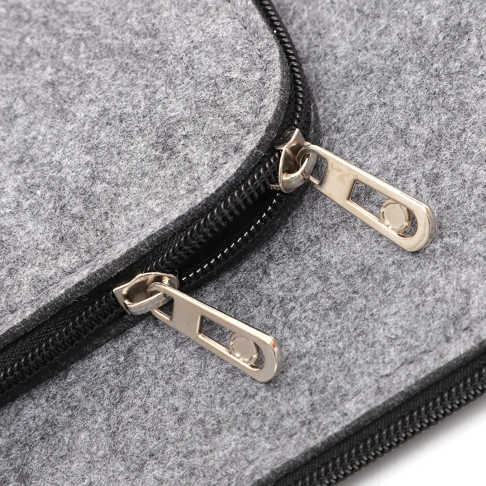 Felt Laptop Bag Notebook Computer Cover Travel Case Portable Sleeve Shockproof Wear Resistant Dirt Resistant Protective Case
Felt Laptop Bag Notebook Computer Cover Travel Case Portable Sleeve Shockproof Wear Resistant Dirt Resistant Protective Case