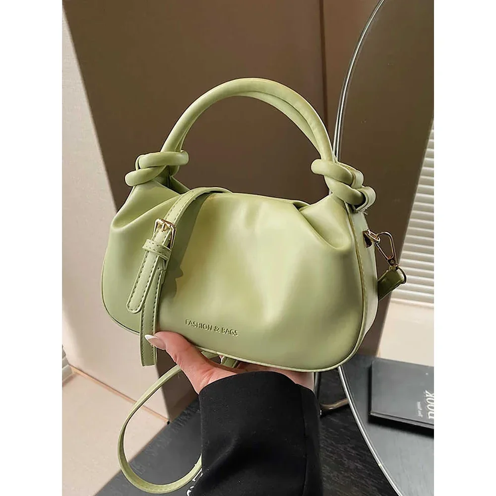 Trendy Crossbody Handbags for Women Commuting Daily Pack Korean Style Designer Lady Pleated Bucket Bag Solid Color Shoulder Bag
Trendy Crossbody Handbags for Women Commuting Daily Pack Korean Style Designer Lady Pleated Bucket Bag Solid Color Shoulder Bag