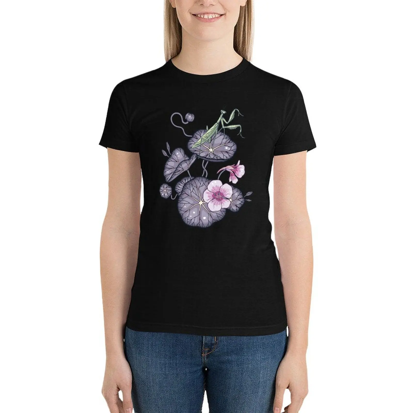 Black Indian cress garden. T-Shirt lady clothes aesthetic clothes cute tops Women tops 
Black Indian cress garden. T-Shirt lady clothes aesthetic clothes cute tops Women tops