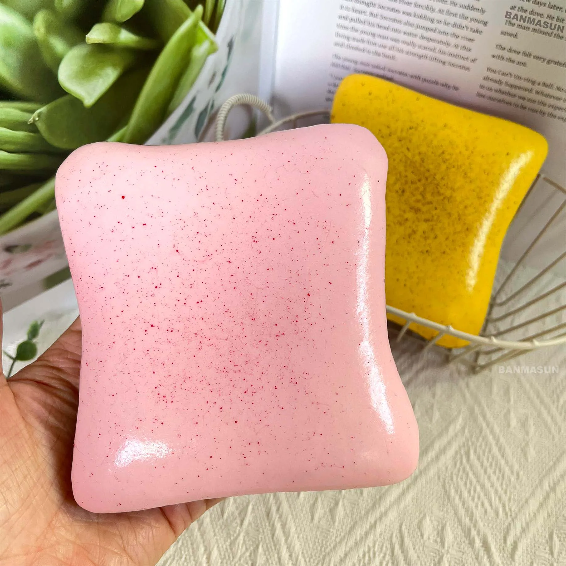 1 Piece of Bread-Shaped Buttery Squishy Toy, Slow Rebound Sensory Stimulation Squeeze Toy, Anxiety-Relieving Stress Ball,
1 Piece of Bread-Shaped Buttery Squishy Toy, Slow Rebound Sensory Stimulation Squeeze Toy, Anxiety-Relieving Stress Ball,