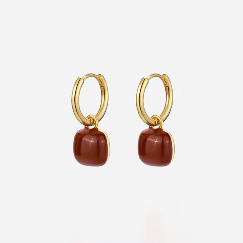 925 Sterling Silver Red Square 18K Gold Round Hoop Earrings For Women Classic Fine Jewelry Light Luxury Niche Accessories
925 Sterling Silver Red Square 18K Gold Round Hoop Earrings For Women Classic Fine Jewelry Light Luxury Niche Accessories