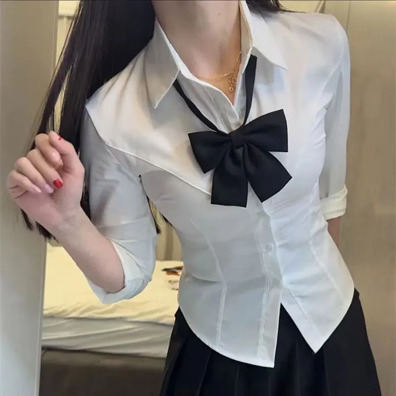 Adjustable Pre-tied Bow Tie Solid Color Bowties Office Uniform Cosplay Bowties T-shirt Accessory for Women Girls
Adjustable Pre-tied Bow Tie Solid Color Bowties Office Uniform Cosplay Bowties T-shirt Accessory for Women Girls