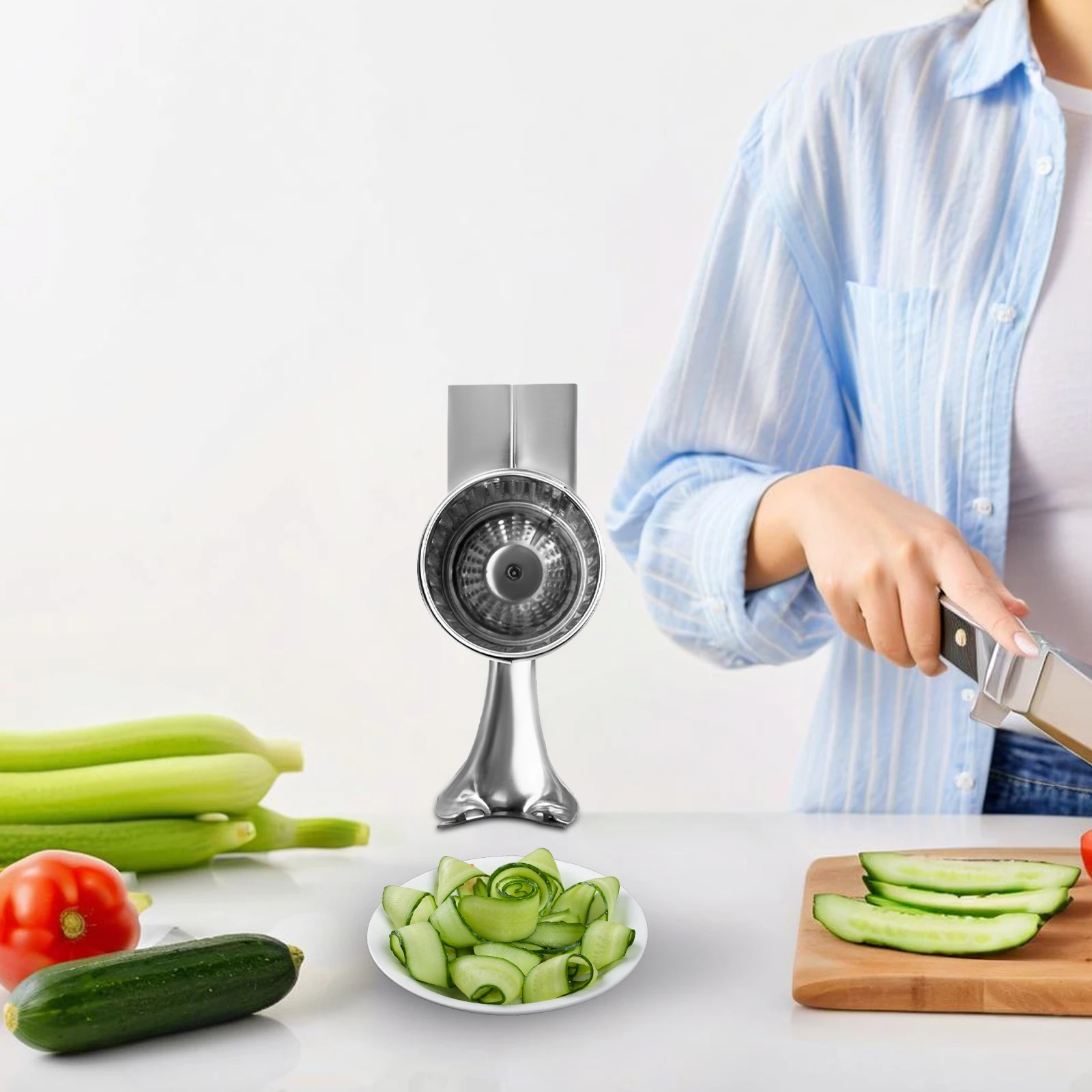 Manual Stainless Steel Rotary Grater with 5 Different Blades, A Fixed Clip and A Swivel Handle for Slicing Potatoes, Cucumbers
Manual Stainless Steel Rotary Grater with 5 Different Blades, A Fixed Clip and A Swivel Handle for Slicing Potatoes, Cucumbers
