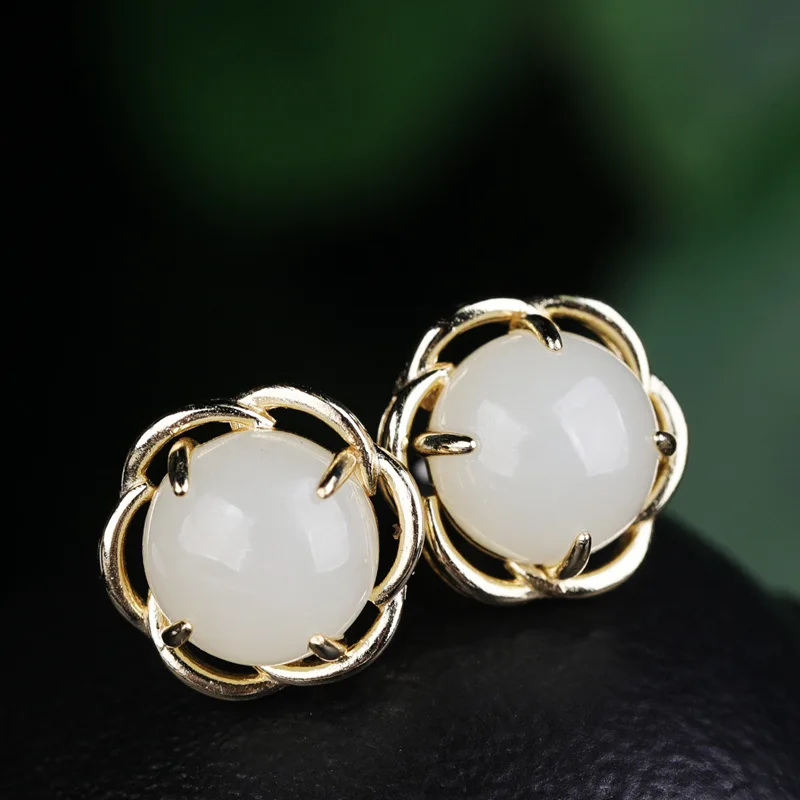 Vintage Ethnic Style Super Fairy Jade Earrings 925 Silver Gold Plated Flower Inlaid Hetian Jade Earrings for Women
Vintage Ethnic Style Super Fairy Jade Earrings 925 Silver Gold Plated Flower Inlaid Hetian Jade Earrings for Women