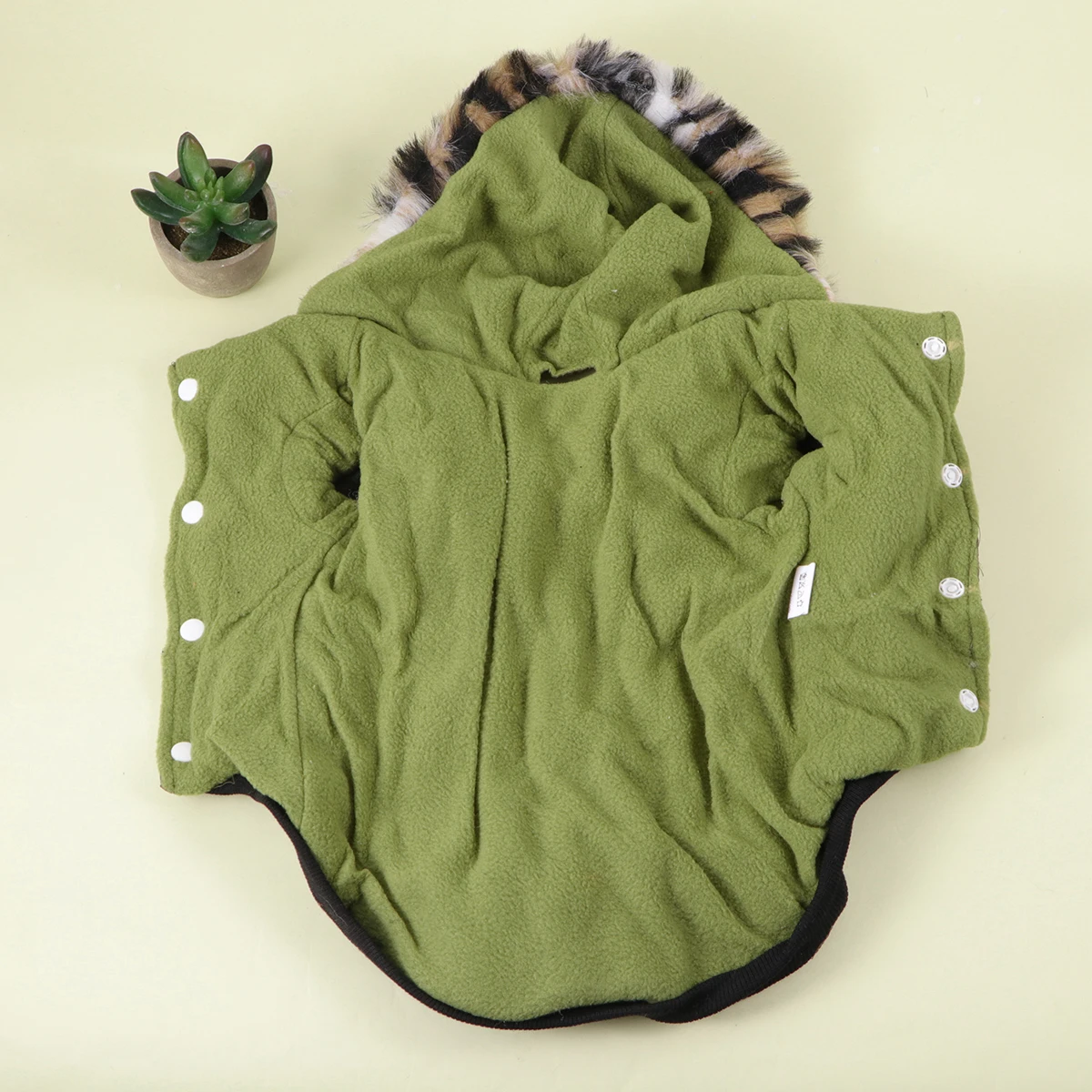 Pet Coat Cold Puppy Apparel Fleece Coats for Small Dogs Clothes Sweater Water Proof
Pet Coat Cold Puppy Apparel Fleece Coats for Small Dogs Clothes Sweater Water Proof