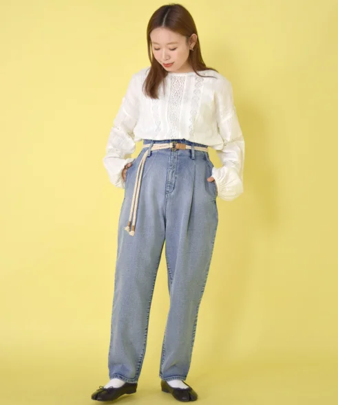 Spring 2025 New Cotton Washed Loose Straight Leg Jeans High Waist Long Pants Belted High Waist Denim Jeans Women's Fashion
Spring 2025 New Cotton Washed Loose Straight Leg Jeans High Waist Long Pants Belted High Waist Denim Jeans Women's Fashion