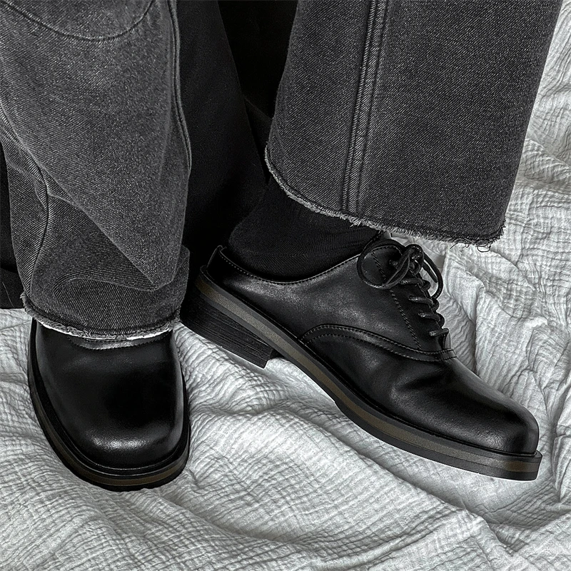 Summer men's leather shoes Luxury designer brand styles Luxury designer brand styles adult quality shoes fashion 38-46 Hot
Summer men's leather shoes Luxury designer brand styles Luxury designer brand styles adult quality shoes fashion 38-46 Hot