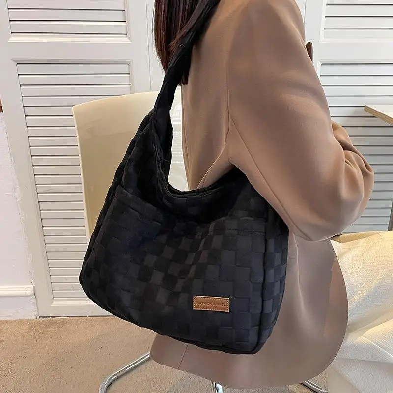 2022 New Bag Women's Bag Fashion Shoulder Armpit Bag Personality Portable Bucket Bag shoulder bag women
2022 New Bag Women's Bag Fashion Shoulder Armpit Bag Personality Portable Bucket Bag shoulder bag women