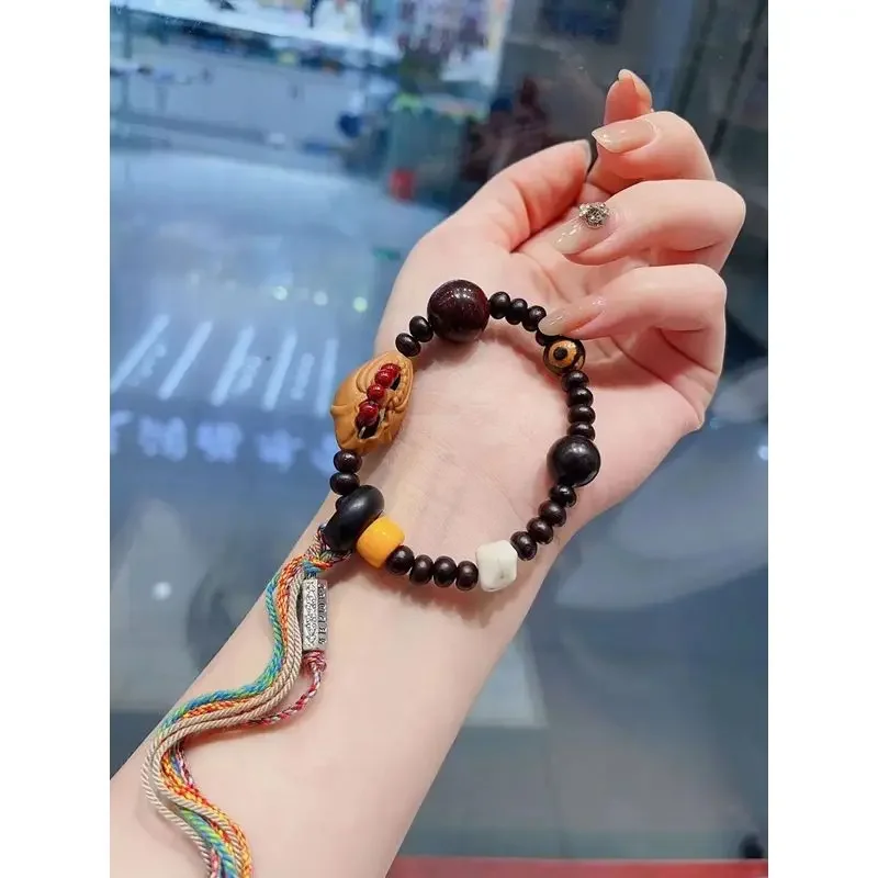 Zijin Alms Bowl Bracelet with Olive Core Non-phase Buddha Men and Women's Wen Play Hand String With Tassel Accessories Charms
Zijin Alms Bowl Bracelet with Olive Core Non-phase Buddha Men and Women's Wen Play Hand String With Tassel Accessories Charms