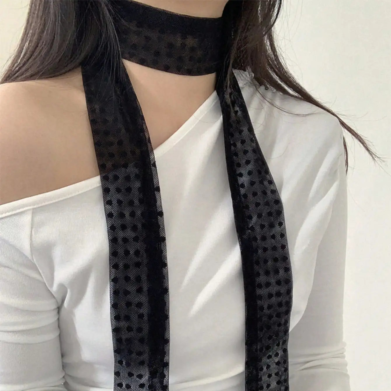 White Lace Polka Dot Long Scarf, Spring Summer High-end Neck Scarf, Korean Style Elegant Literary Ribbon
White Lace Polka Dot Long Scarf, Spring Summer High-end Neck Scarf, Korean Style Elegant Literary Ribbon