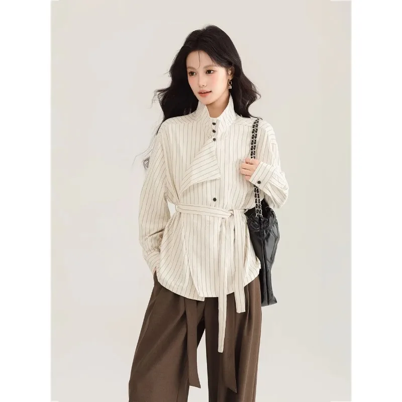 Women Minimalist Striped Irregular Belt Waist Stand Collar Long Sleeve Shirt Elegant Daily Commute Wear
Women Minimalist Striped Irregular Belt Waist Stand Collar Long Sleeve Shirt Elegant Daily Commute Wear