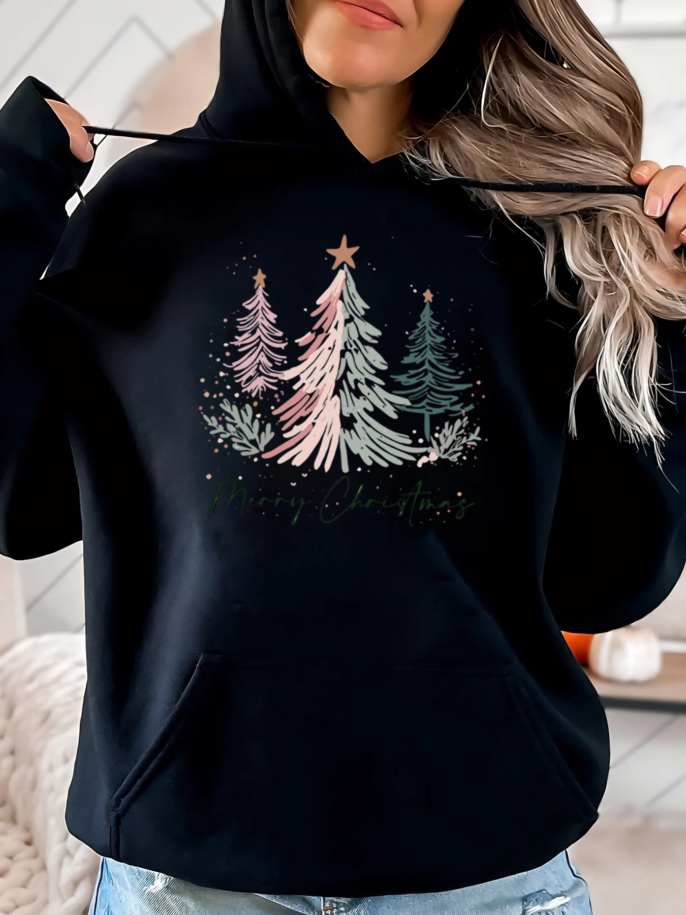 Праздничная толстовка с принтом «Рождественские елки и Рождество», женская повседневная зимняя одежда, черный, больших размеров
Праздничная толстовка с принтом «Рождественские елки и Рождество», женская повседневная зимняя одежда, черный, больших размеров