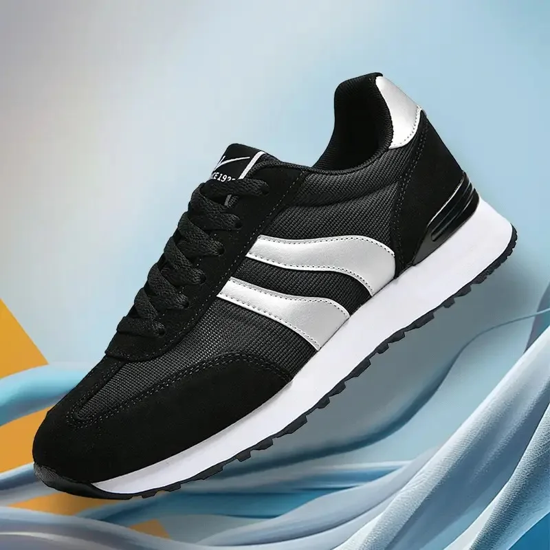 Men's casual sports shoes - Pure color stripes detail, lace-up design, rubber sole. Suitable for daily and sports wear. Durable
Men's casual sports shoes - Pure color stripes detail, lace-up design, rubber sole. Suitable for daily and sports wear. Durable