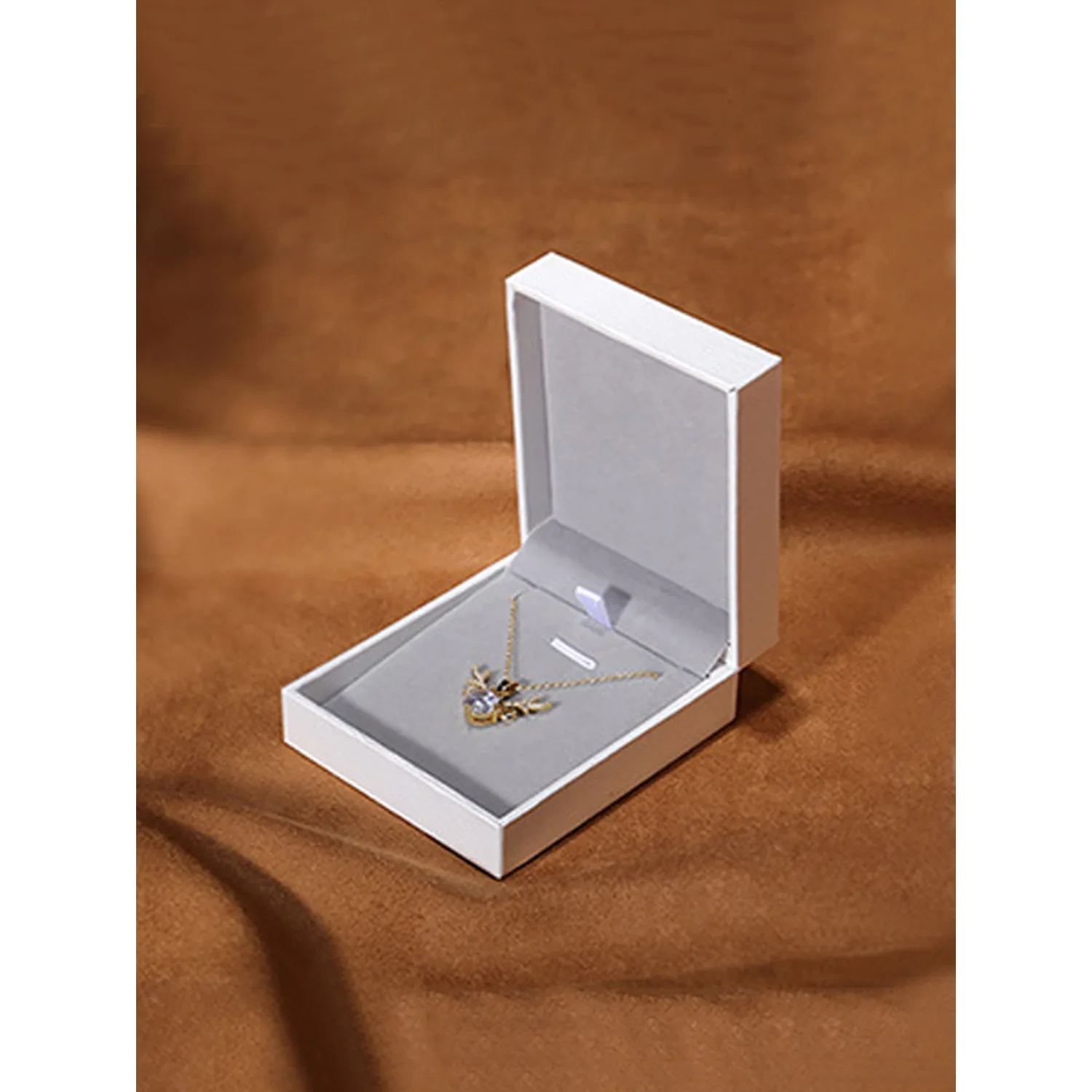 1pc Plain Jewelry Box, Gift For Back To School
1pc Plain Jewelry Box, Gift For Back To School