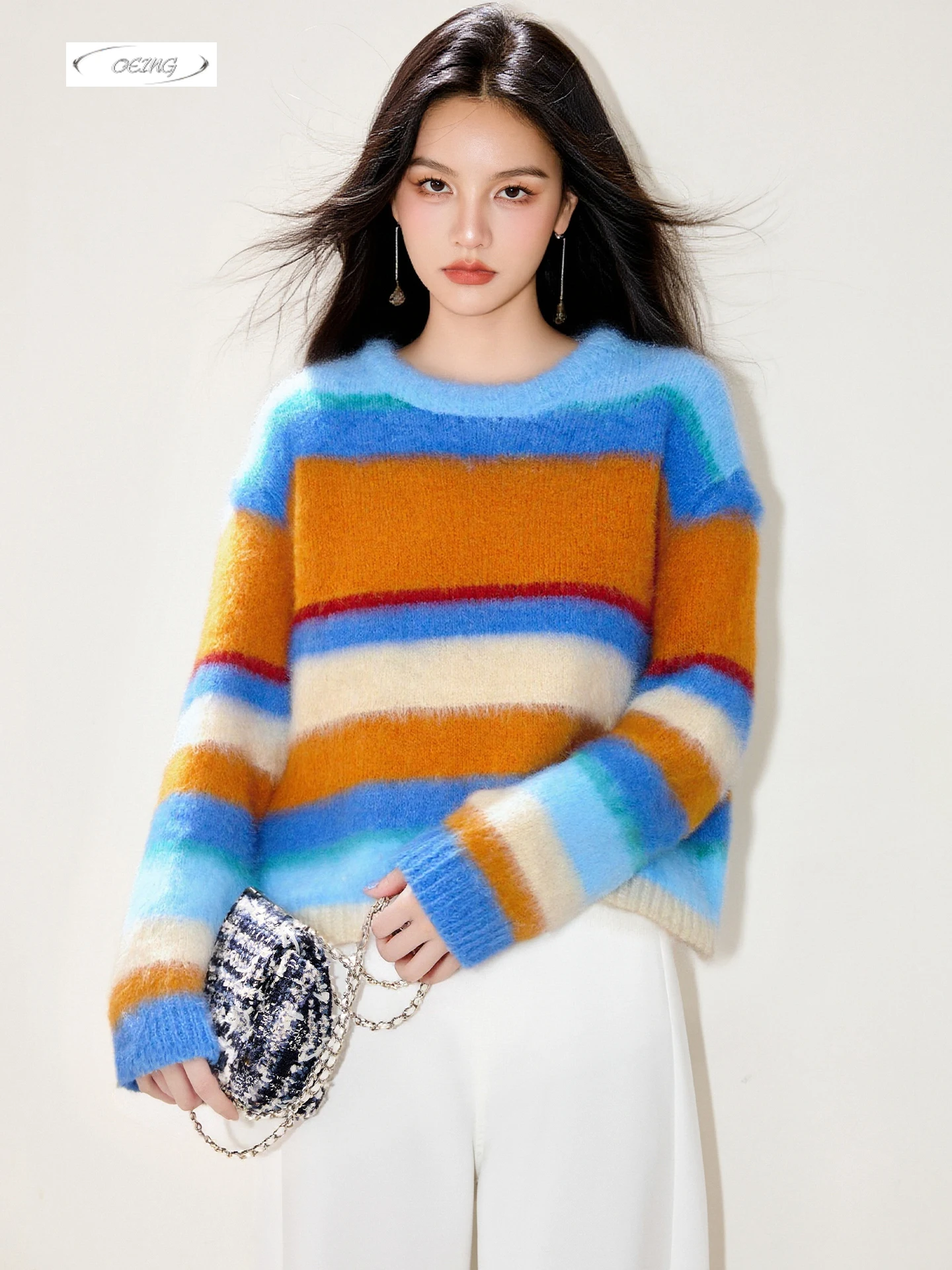 Женский свободный свитер в полоску в корейском стиле, толстый вязаный пуловер, топы, осень-зима, базовый джемпер с длинными рукавами и круглым вырезом, трикотаж 9804
Женский свободный свитер в полоску в корейском стиле, толстый вязаный пуловер, топы, осень-зима, базовый джемпер с длинными рукавами и круглым вырезом, трикотаж 9804