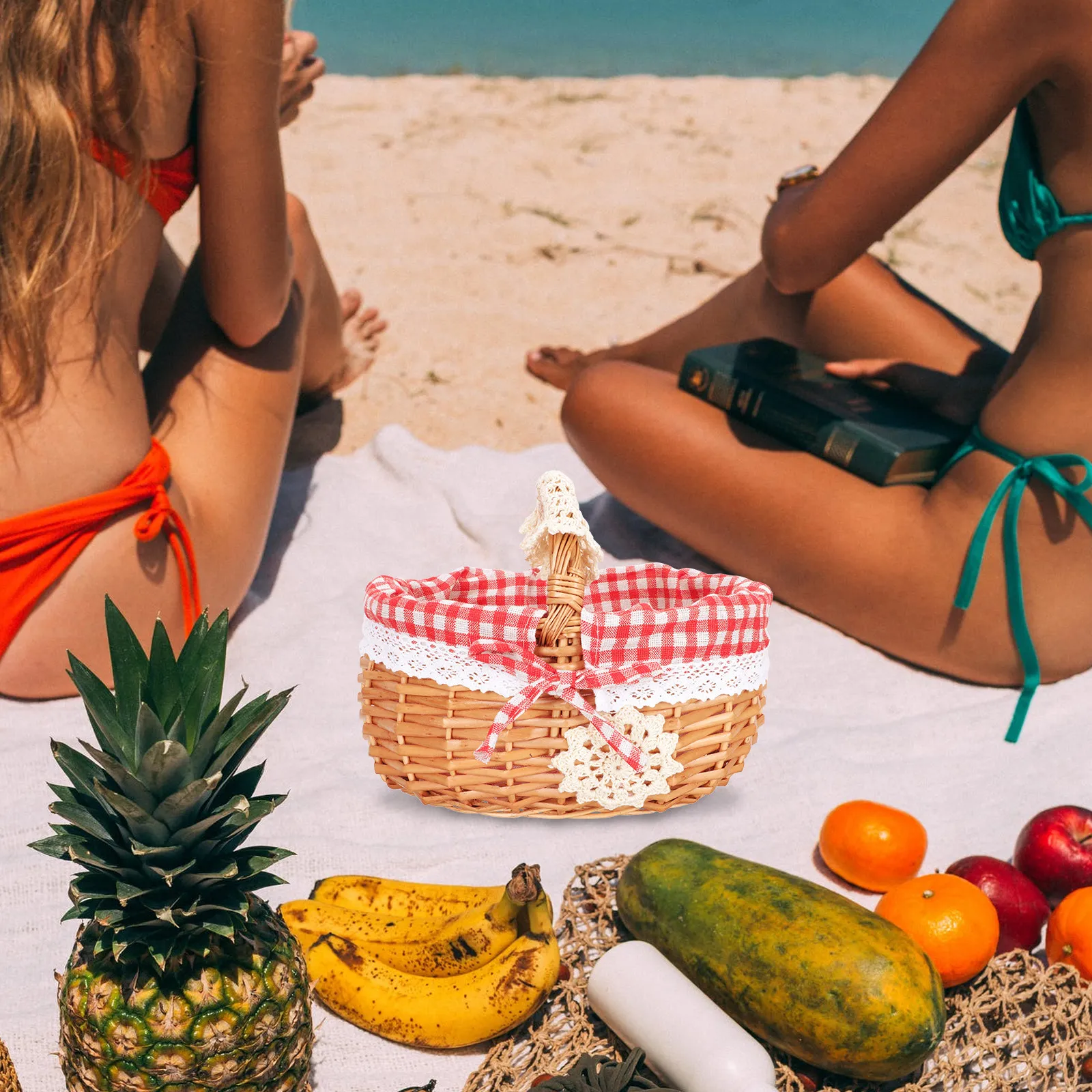 Плетеная корзина для хранения из ротанга ручной работы в деревенском стиле, декоративная настольная корзина для кухни, гостиной, отеля, для фруктов, закусок, подарков
Плетеная корзина для хранения из ротанга ручной работы в деревенском стиле, декоративная настольная корзина для кухни, гостиной, отеля, для фруктов, закусок, подарков