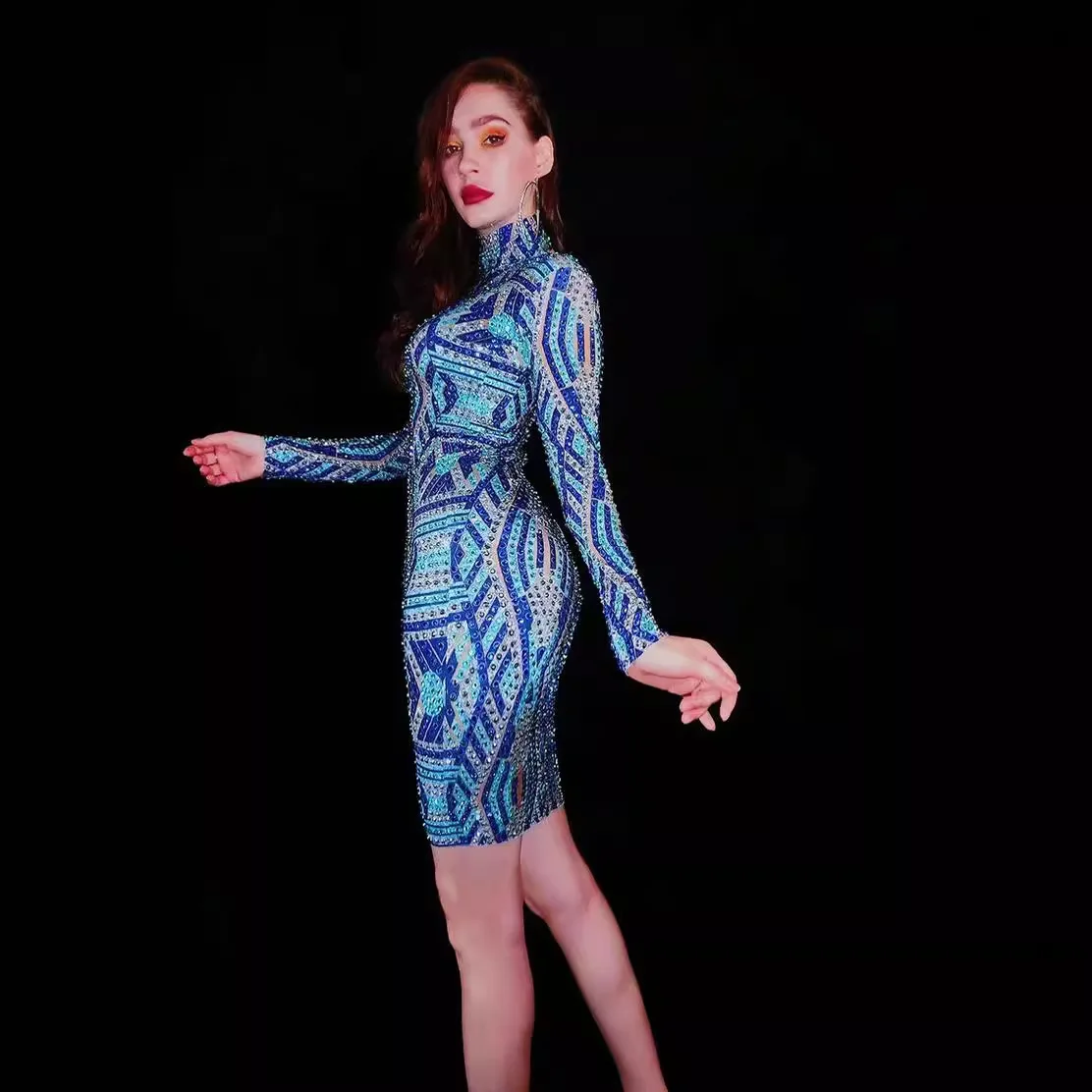 Blue print sparkling diamonds up the ante dress short skirt women long sleeves
Blue print sparkling diamonds up the ante dress short skirt women long sleeves