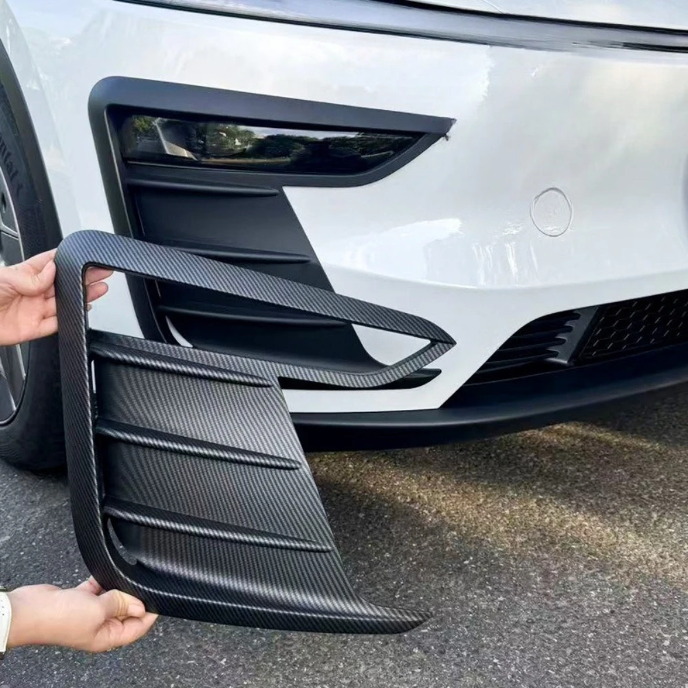 Glossy Black/Carbon Look Car Front Bumper Fog Light Frame For New Tesla Model Y Juniper 2025 2026 + Spoiler Decoration Body Kit
Glossy Black/Carbon Look Car Front Bumper Fog Light Frame For New Tesla Model Y Juniper 2025 2026 + Spoiler Decoration Body Kit