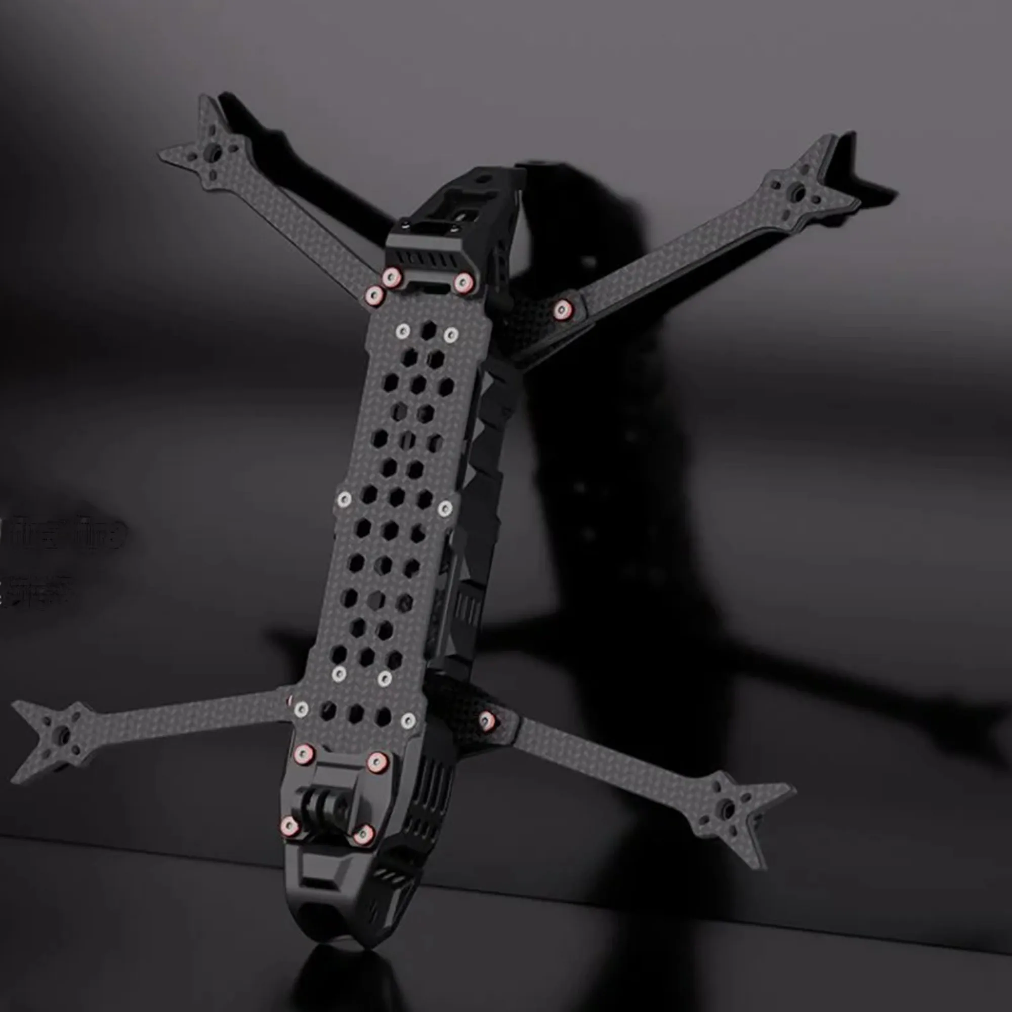 Рамка GEPRC Crocodile75 V3 для FPV DroneGEP-LC75 V3 7,5-дюймовая H-образная стабильная структура дальнего действия Аксессуары из углеродного волокна
Рамка GEPRC Crocodile75 V3 для FPV DroneGEP-LC75 V3 7,5-дюймовая H-образная стабильная структура дальнего действия Аксессуары из углеродного волокна