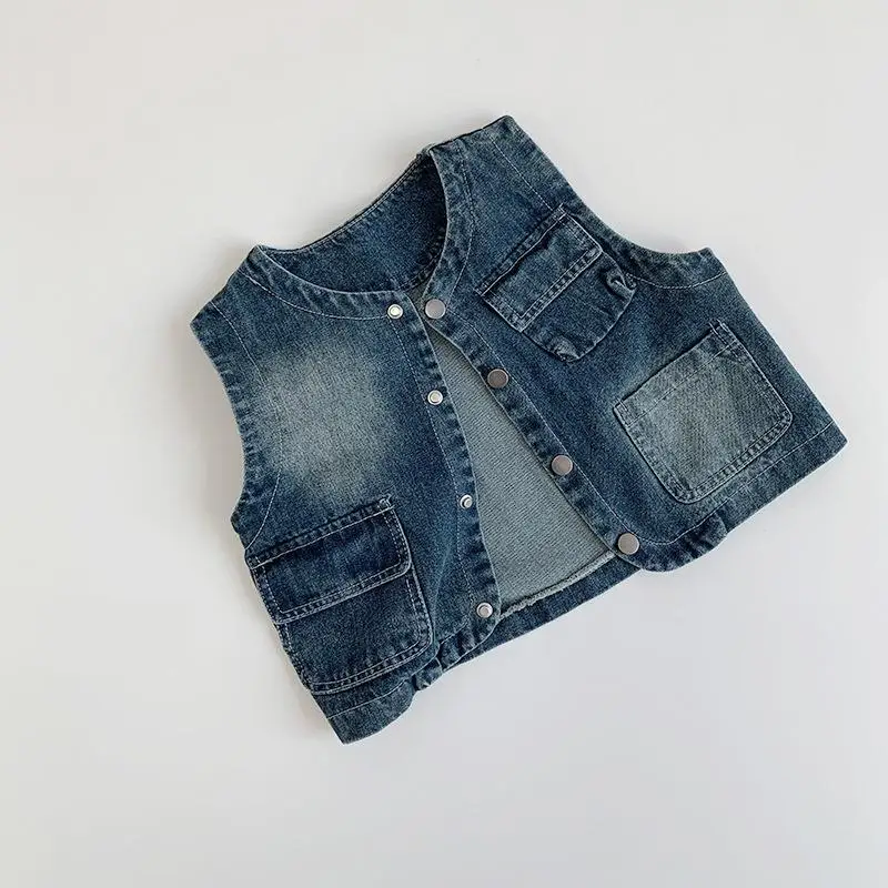 Children Vintage Denim Vest Autumn New Fashion Versatile Boys Sleeveless Jacket Baby Girls Casual Cardigan Coat Kids Clothes
Children Vintage Denim Vest Autumn New Fashion Versatile Boys Sleeveless Jacket Baby Girls Casual Cardigan Coat Kids Clothes
