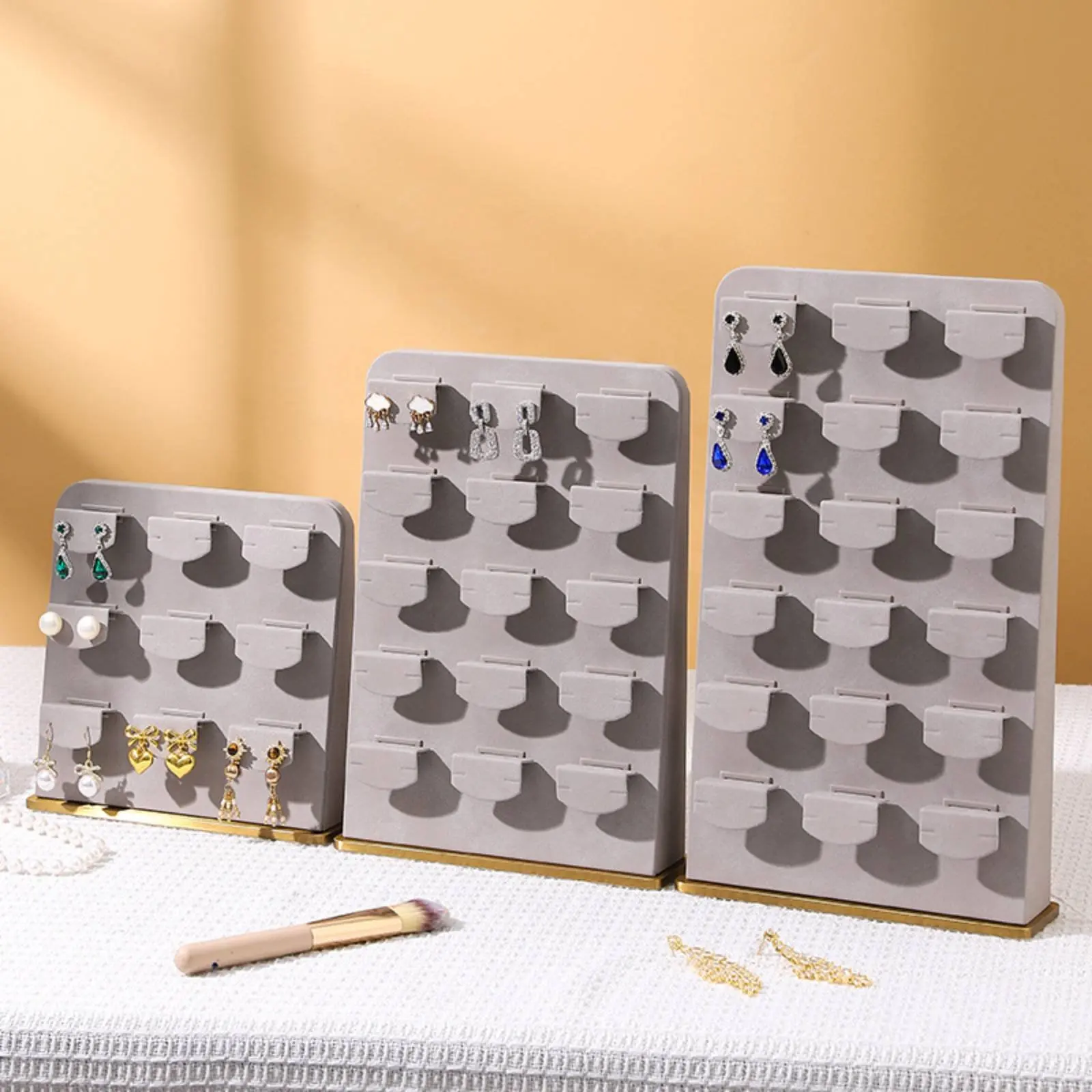 Органайзер для серег из микрофибры: мягкий, роскошный дизайн, минималистичный стиль для демонстрационных залов
Органайзер для серег из микрофибры: мягкий, роскошный дизайн, минималистичный стиль для демонстрационных залов