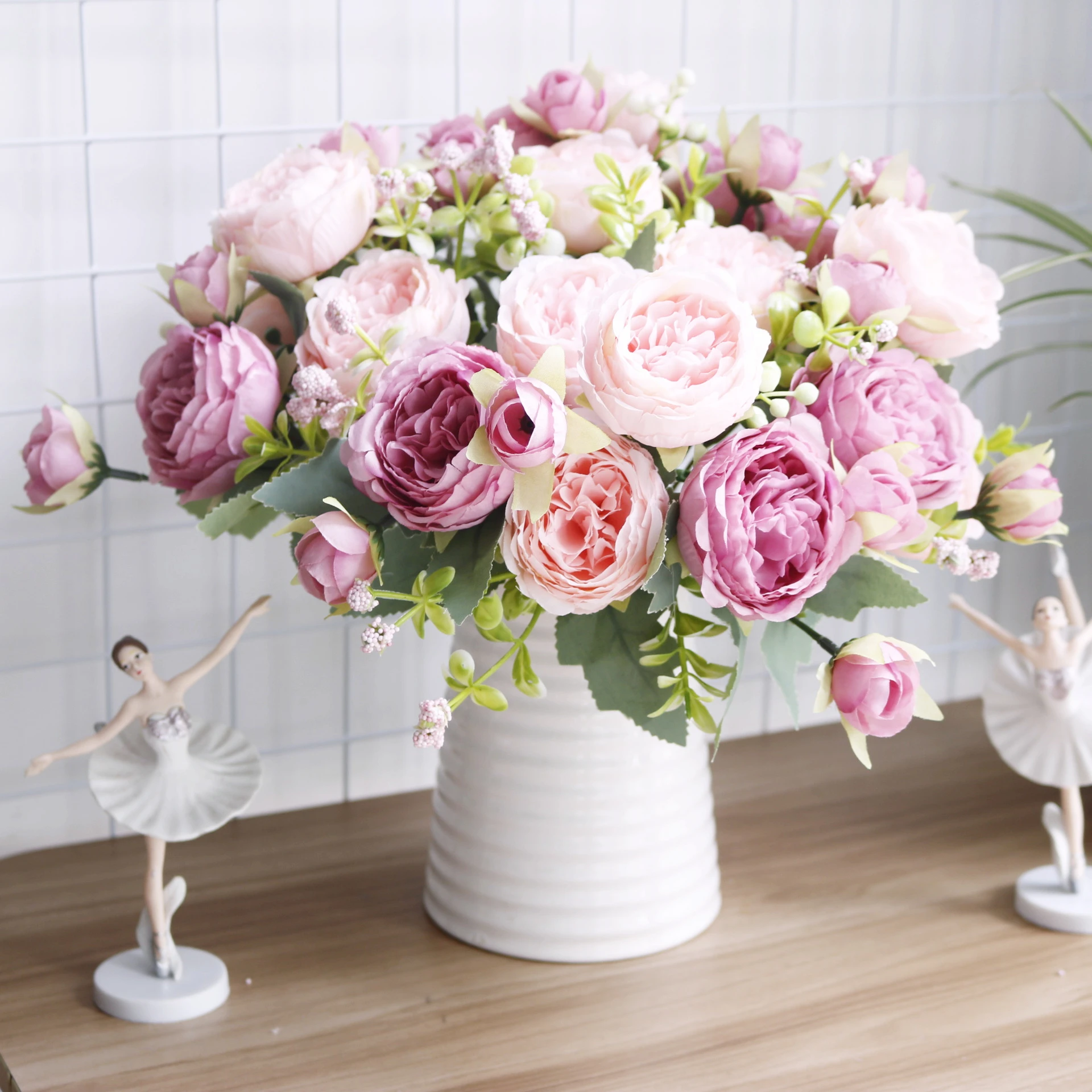 30cm Silk Peony Artificial Flower Bouquet Spring For White Home DIY Decoration Christmas Garden Wedding Office Party Fake Flower
30cm Silk Peony Artificial Flower Bouquet Spring For White Home DIY Decoration Christmas Garden Wedding Office Party Fake Flower