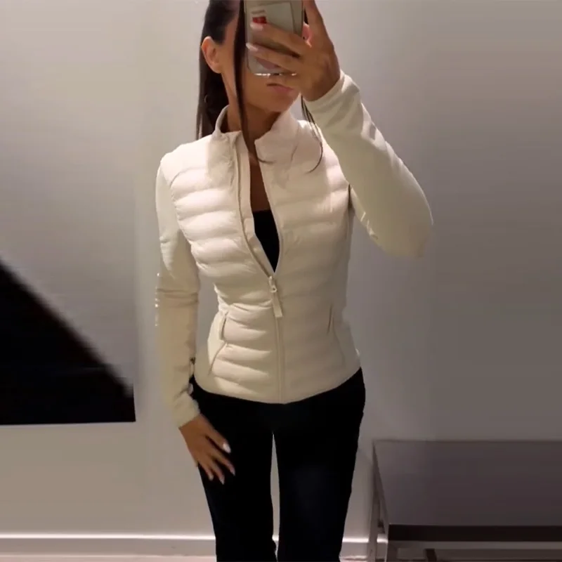 Elegant Versatile Warm Short Cotton Jacket Zipper Slim Fit Solid Color Cozy Winter Women's Outerwear Classic Fashion Streetwear
Elegant Versatile Warm Short Cotton Jacket Zipper Slim Fit Solid Color Cozy Winter Women's Outerwear Classic Fashion Streetwear