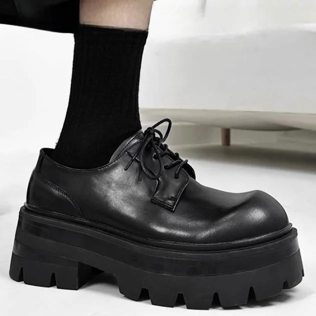 Casual Shoes Thick Bottom Leather Men's Increased Head Leisure Leather Shoes Women's Commuting Trend Black Blood Series
Casual Shoes Thick Bottom Leather Men's Increased Head Leisure Leather Shoes Women's Commuting Trend Black Blood Series