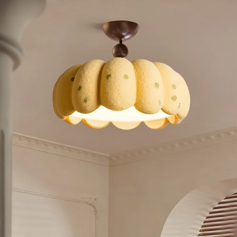 Bedroom chandelier ceiling light eye protection room light modern and simple
Bedroom chandelier ceiling light eye protection room light modern and simple