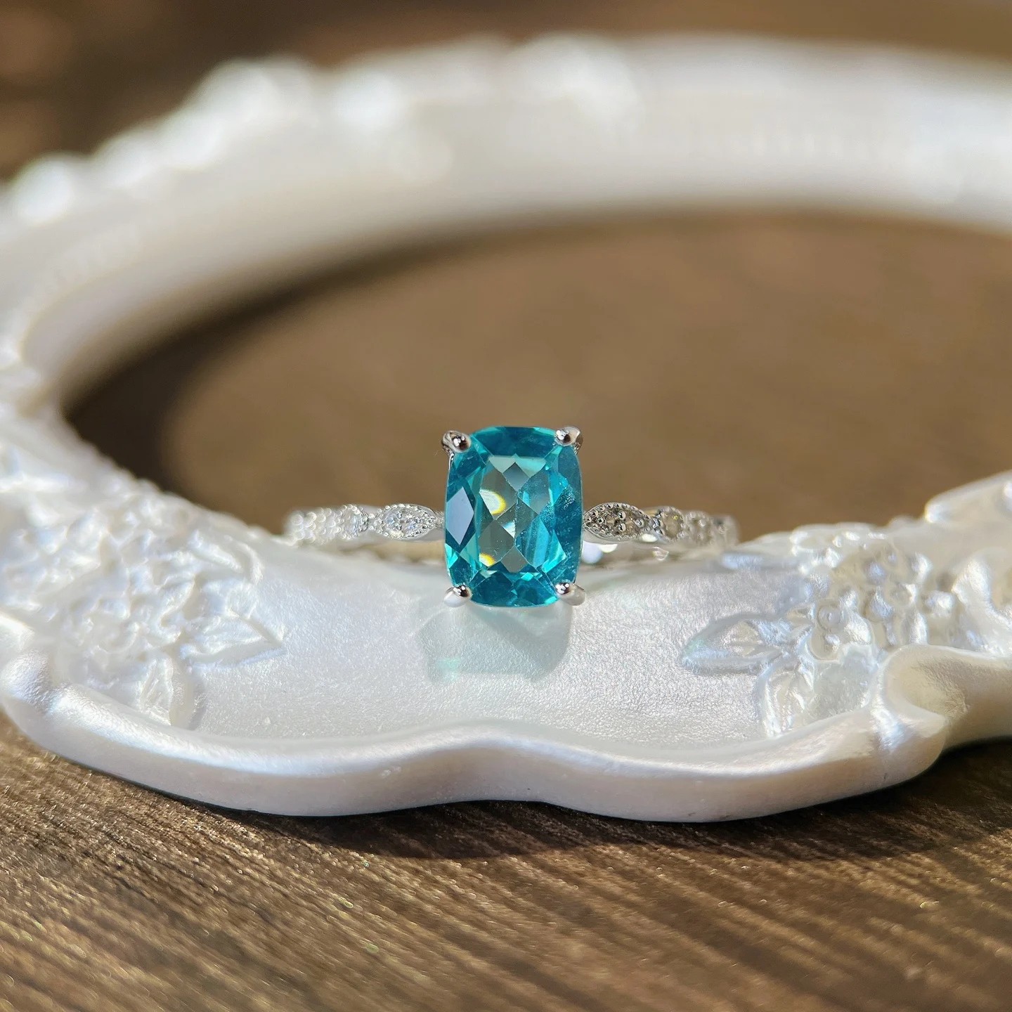HT25 Solid 925 Sterling Silver 1.34ct Natural Apatite Gemstones Rings for Male or Female's Classic Rings
HT25 Solid 925 Sterling Silver 1.34ct Natural Apatite Gemstones Rings for Male or Female's Classic Rings