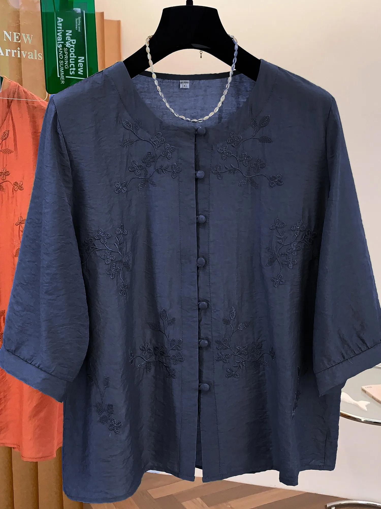 Casual Cotton Embroidered Shirt Women's Summer New Style Short Sleeve Open Cardigan Top Skin-friendly Breathable Loose Fit
Casual Cotton Embroidered Shirt Women's Summer New Style Short Sleeve Open Cardigan Top Skin-friendly Breathable Loose Fit