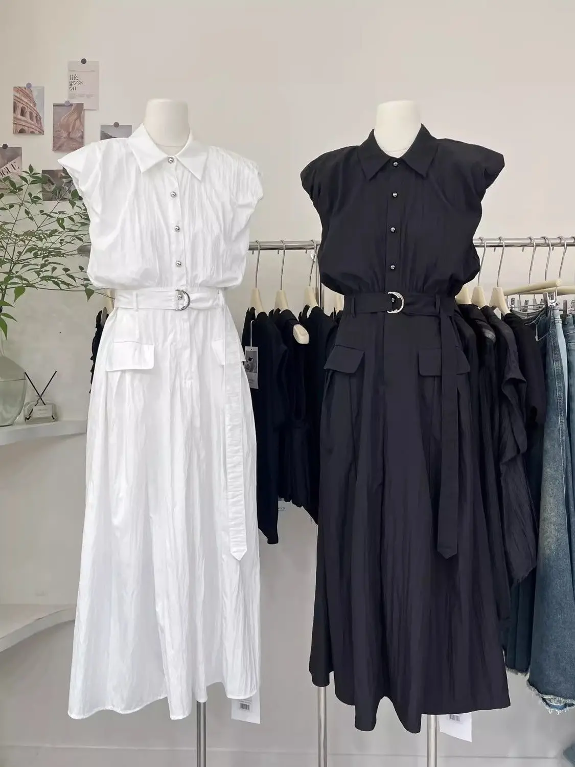 Women's Lapel Sleeveless Solid Color Simple Vest Dress Summer Lace-up Waist Slimming Temperament Long Dresses Female Clothing
Women's Lapel Sleeveless Solid Color Simple Vest Dress Summer Lace-up Waist Slimming Temperament Long Dresses Female Clothing