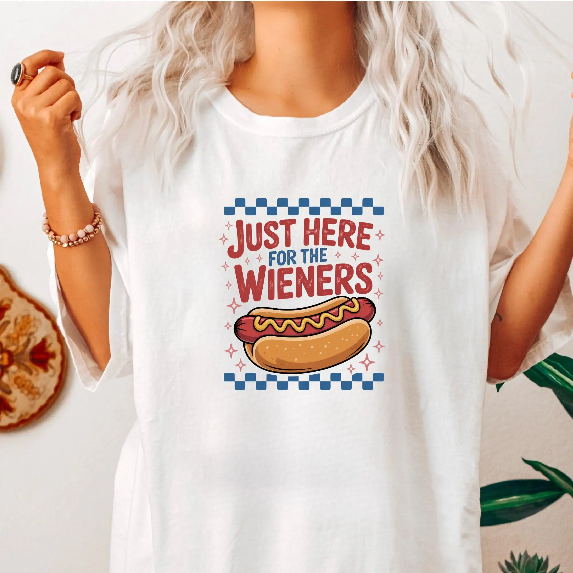 Humorous Hot Dog T-Shirt, Just Here for the Wieners Graphic Tee, Funny Food Lover Gift, BBQ Party Casual Cotton Shirt
Humorous Hot Dog T-Shirt, Just Here for the Wieners Graphic Tee, Funny Food Lover Gift, BBQ Party Casual Cotton Shirt