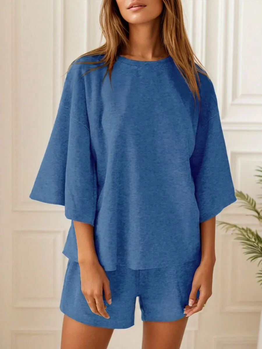 Womens 2 Piece Lounge Set 3/4 Sleeve Top And Elastic Waist Shorts
Womens 2 Piece Lounge Set 3/4 Sleeve Top And Elastic Waist Shorts