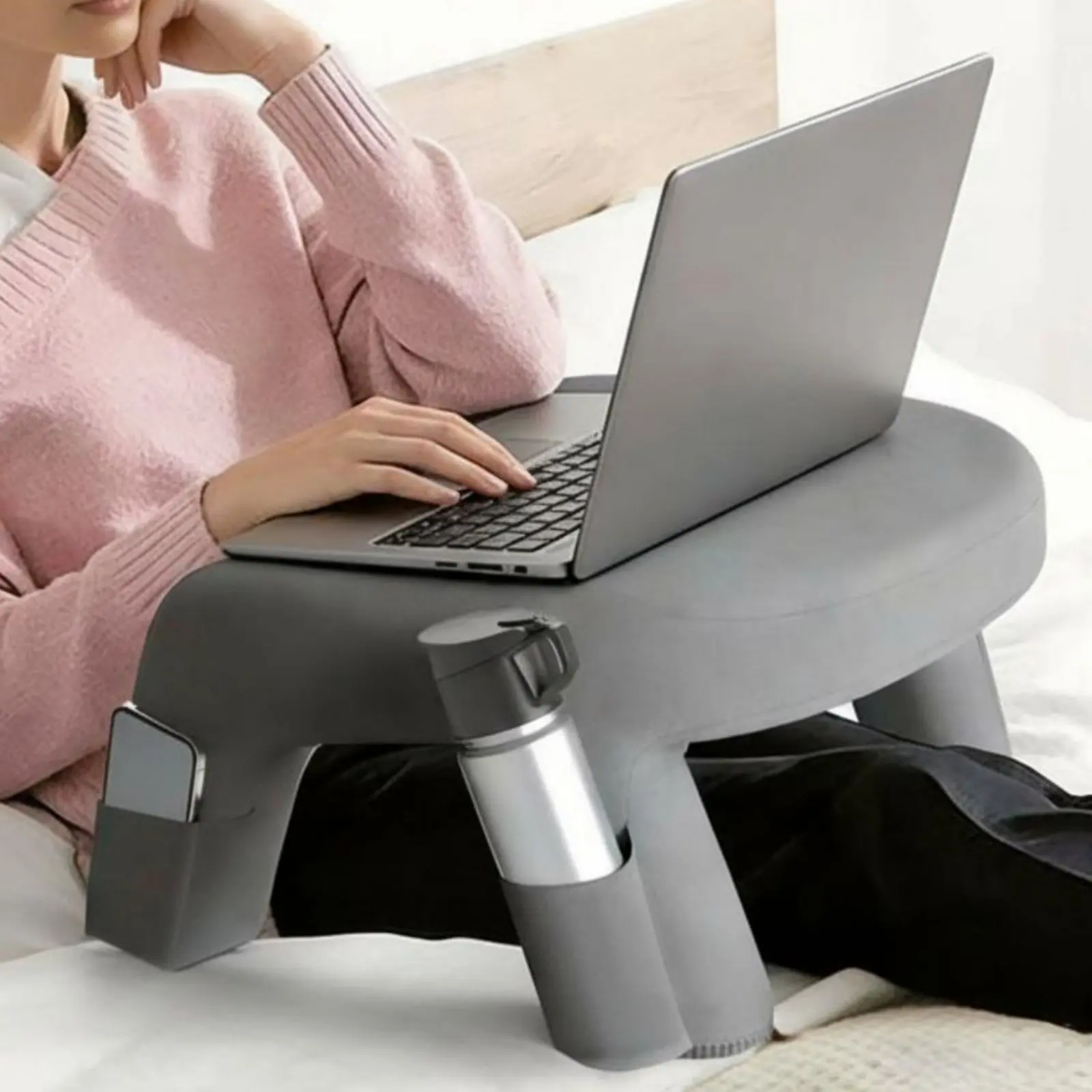 Lap Desk Pillow Ergonomic Design Limb Rest Support Pillow Pressure-Relief Foam Lap Desk Soft Sweatshirt Material Cover
Lap Desk Pillow Ergonomic Design Limb Rest Support Pillow Pressure-Relief Foam Lap Desk Soft Sweatshirt Material Cover