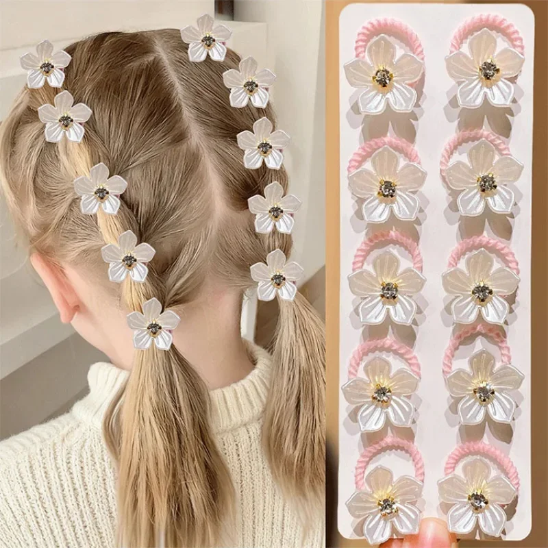 10Pcs Girls Elastic Hair Bands Rhinestone Flower Decor High Elastic Hair Ties For Daily Outdoor Braiding Hairstyle Party Decor
10Pcs Girls Elastic Hair Bands Rhinestone Flower Decor High Elastic Hair Ties For Daily Outdoor Braiding Hairstyle Party Decor