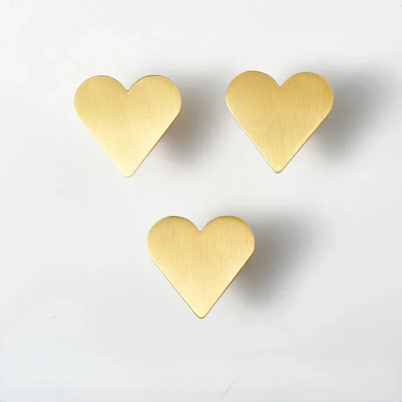 Pure Brass Furniture Handle Gold Children Handles for Drawers Exquisite Peach Heart Shape Children's Room Decoration Kids Knob
Pure Brass Furniture Handle Gold Children Handles for Drawers Exquisite Peach Heart Shape Children's Room Decoration Kids Knob