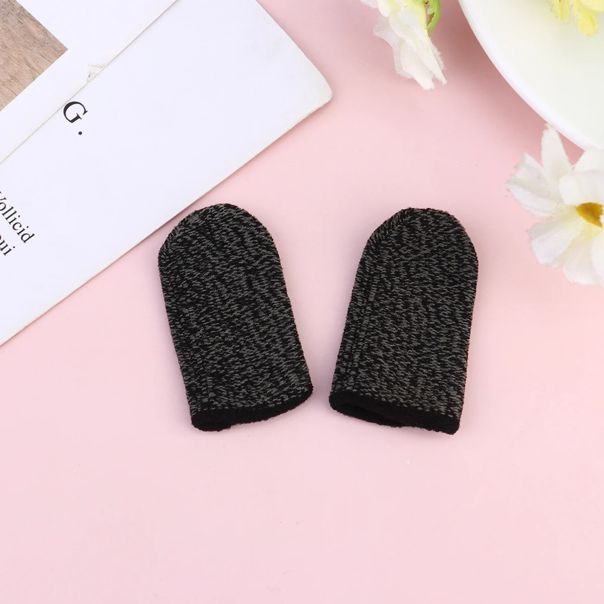 Game Finger Stall Screen Touch Cover Phone Playing Accessory Anti-swaeat Oil-proof Anti-slip Thumb Sleeve Cots
Game Finger Stall Screen Touch Cover Phone Playing Accessory Anti-swaeat Oil-proof Anti-slip Thumb Sleeve Cots