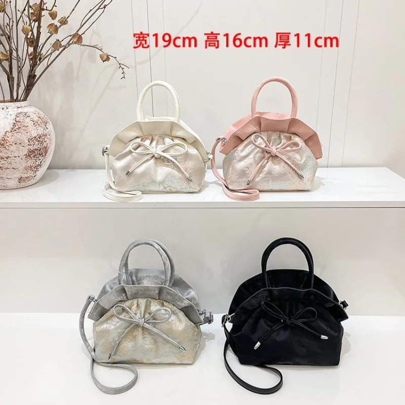 High-End Minimalist Crossbody Bag For Women Luxury Leather Tote Vintage Designer Unique Large Capacity Elegant Diaper Bag
High-End Minimalist Crossbody Bag For Women Luxury Leather Tote Vintage Designer Unique Large Capacity Elegant Diaper Bag