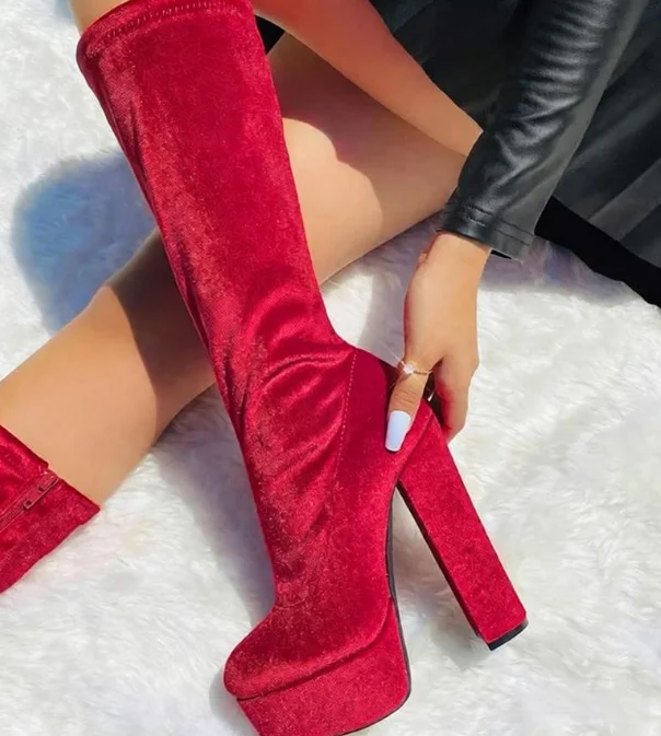 Ботинки-сапоги на массивном каблуке из красного вельвета, высота до колена, с круглым носком, на молнии, женские, высокие, из эластичной ткани, сексуальные, для вечерних нарядов, размер 46
Ботинки-сапоги на массивном каблуке из красного вельвета, высота до колена, с круглым носком, на молнии, женские, высокие, из эластичной ткани, сексуальные, для вечерних нарядов, размер 46